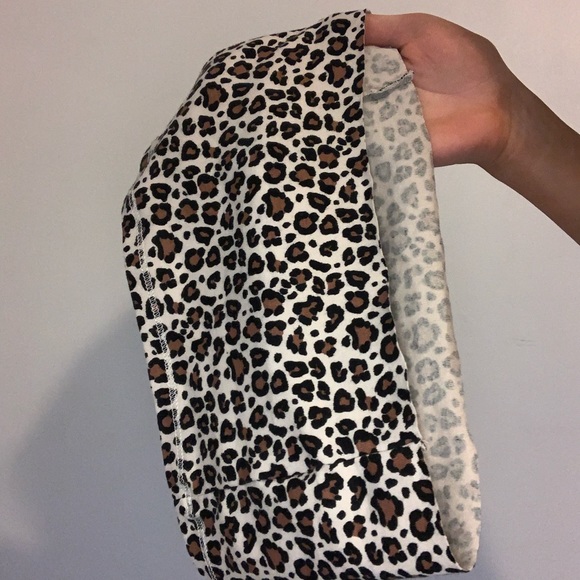 SOLD Cheetah tube top / leopard - Picture 3 of 6